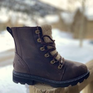 Sorel Winter Brown Leather Boots Shearling lined front 🥾 Never Been Worn Rare